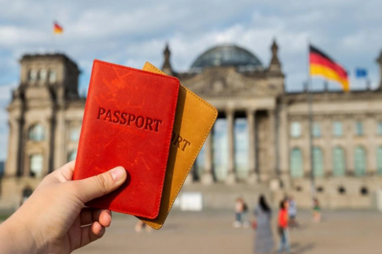 تصویری از مهاجرت به آلمان - a picture of immigration to Germany