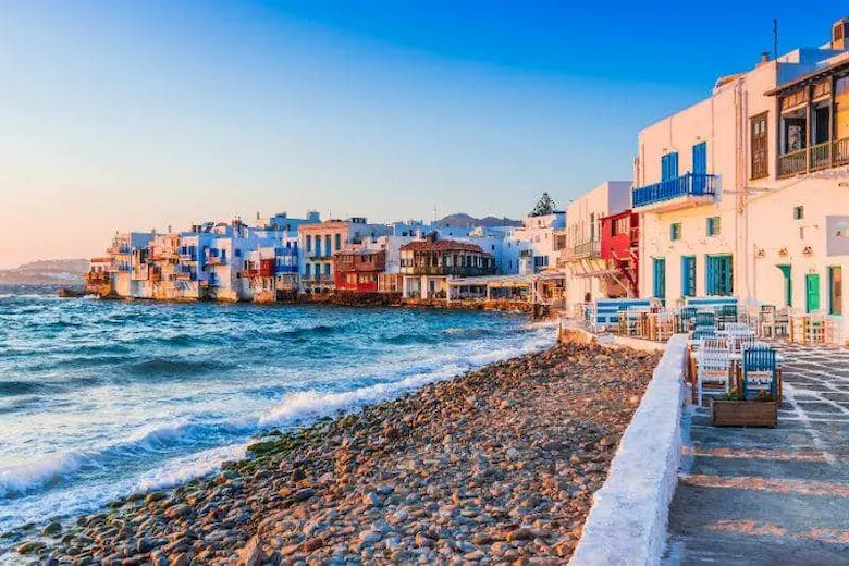 تصویری از خرید ملک در یونان - a picture of buying a house in Greece