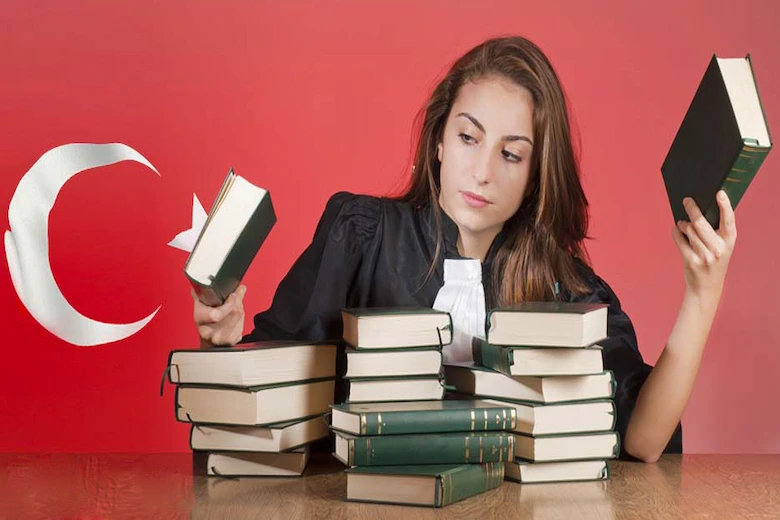 تصویری از تحصیل در ترکیه - a picture of Studying in Türkiye