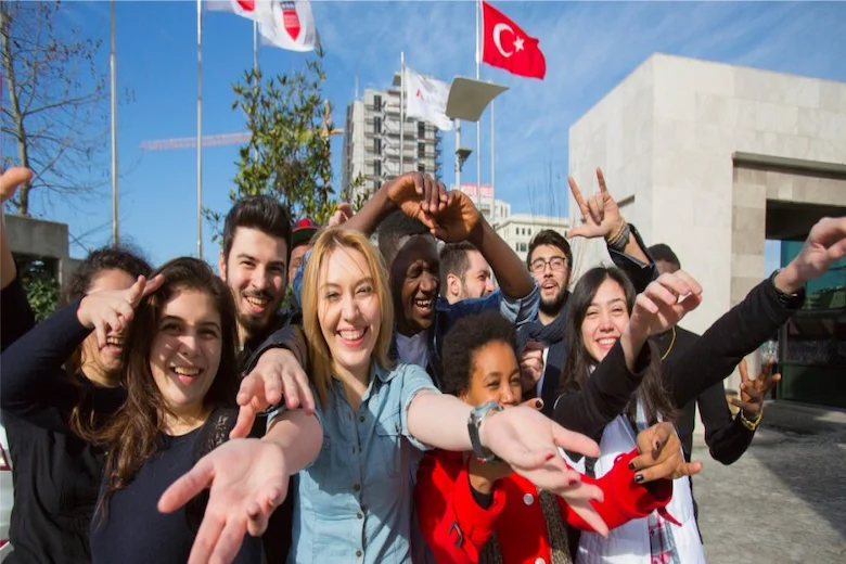 تصویری از تحصیل در ترکیه - a picture of Studying in Türkiye